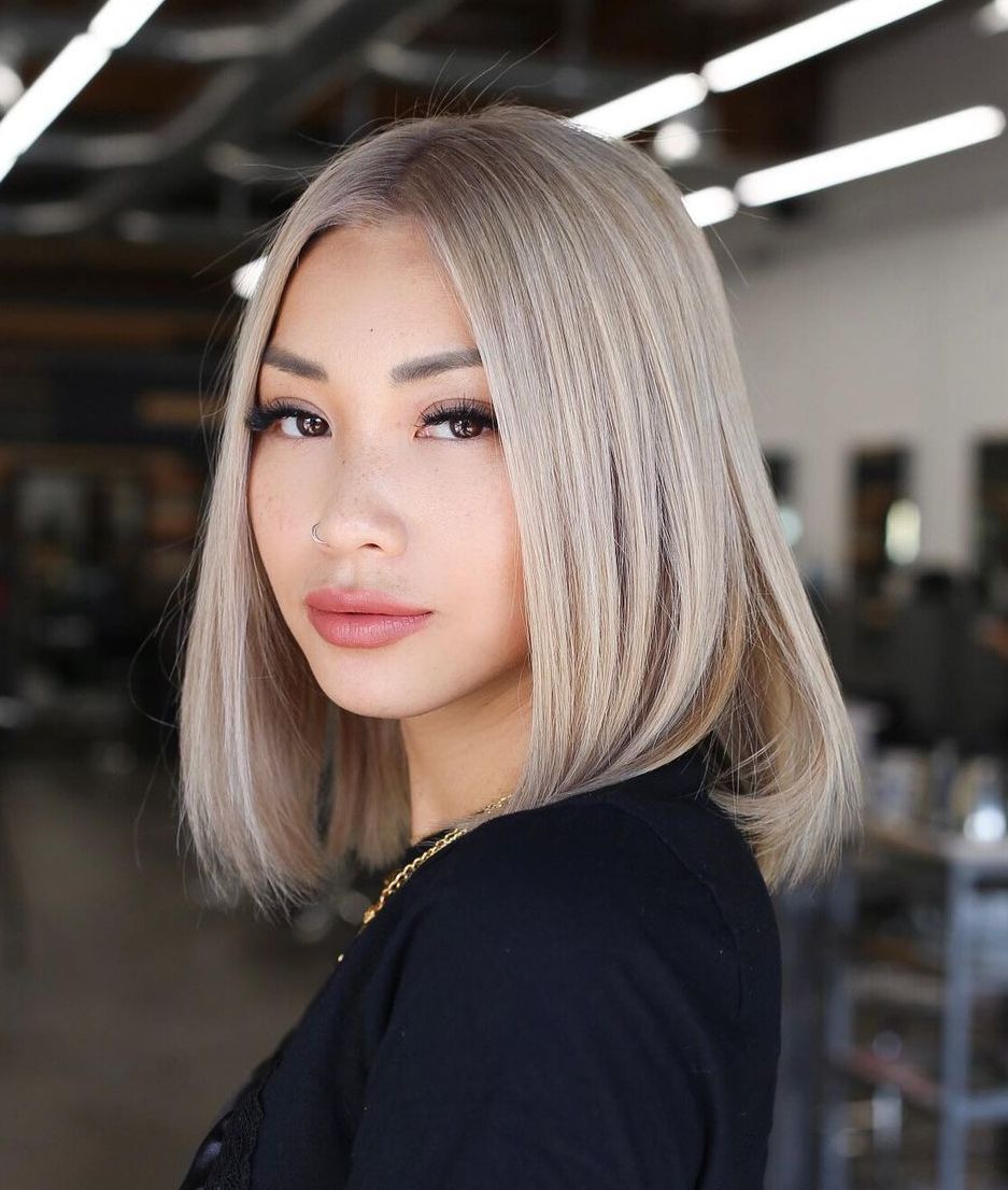 Sleek Straight Ash Blonde Lob