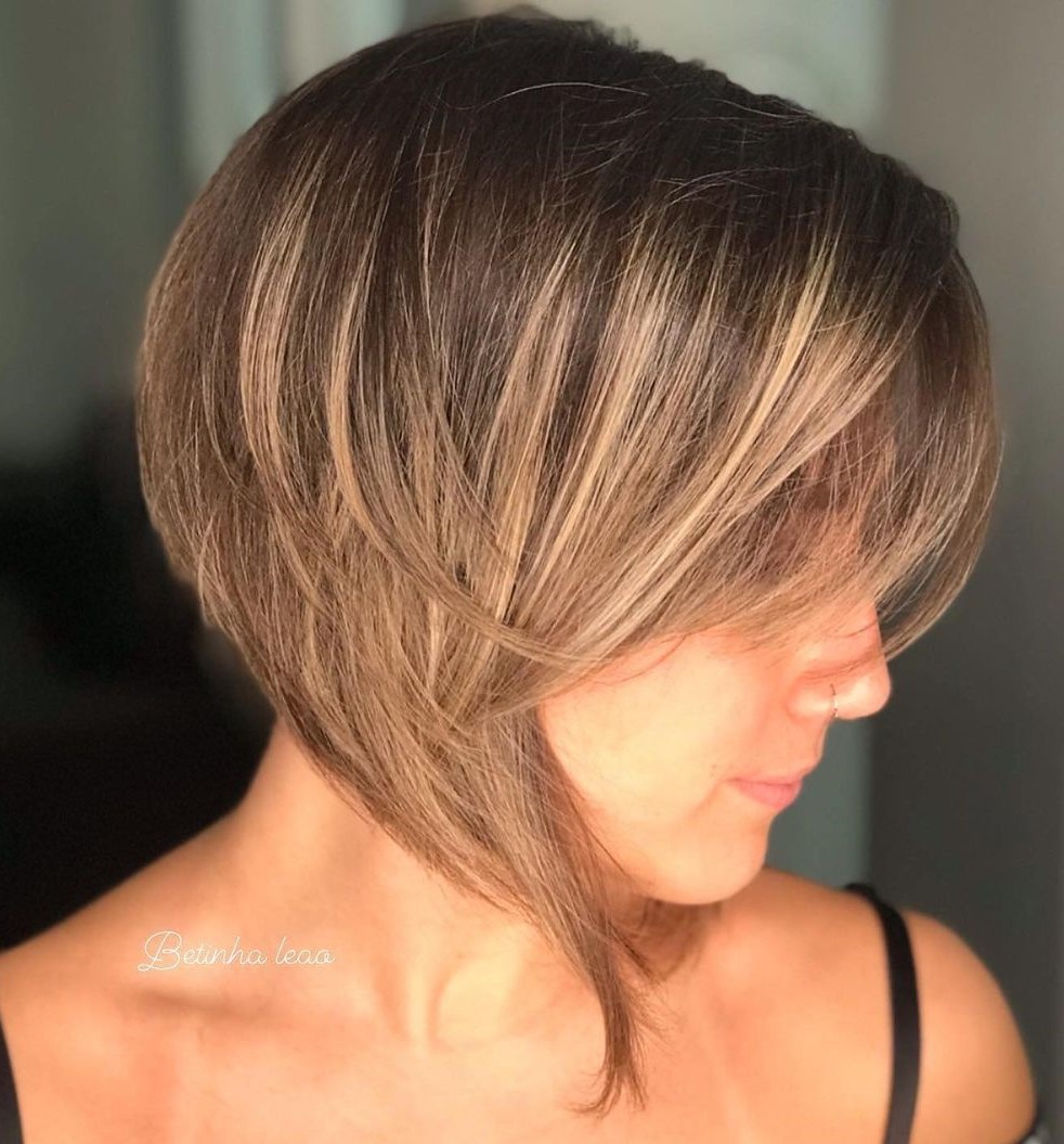 Short Layered Inverted Bob