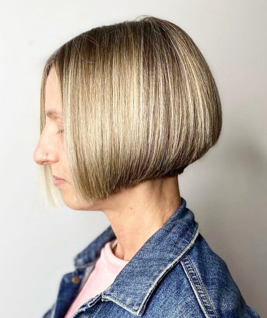 Chin-Length Stacked Metallic Blonde Bob