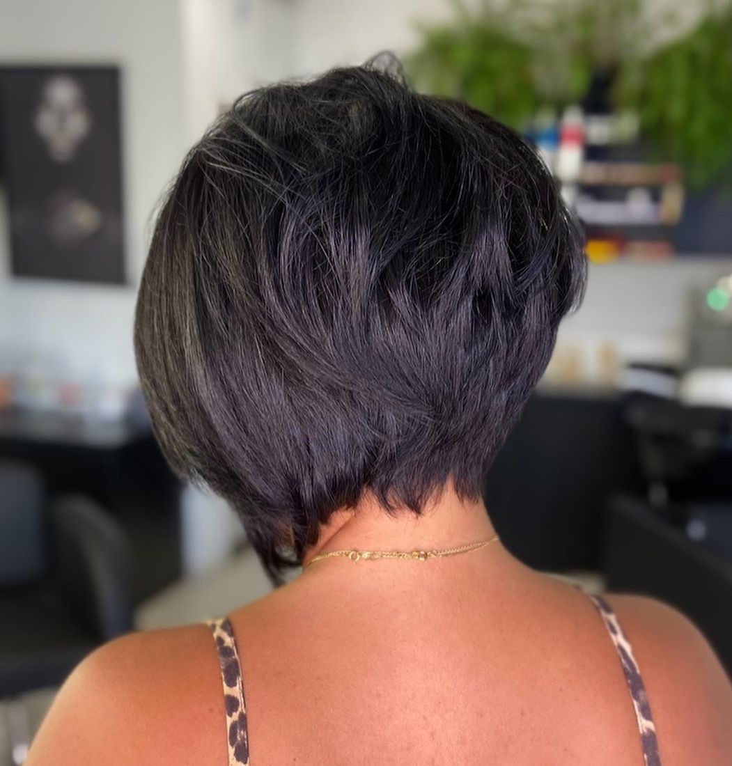 Elegant Inverted Pixie Bob Haircut