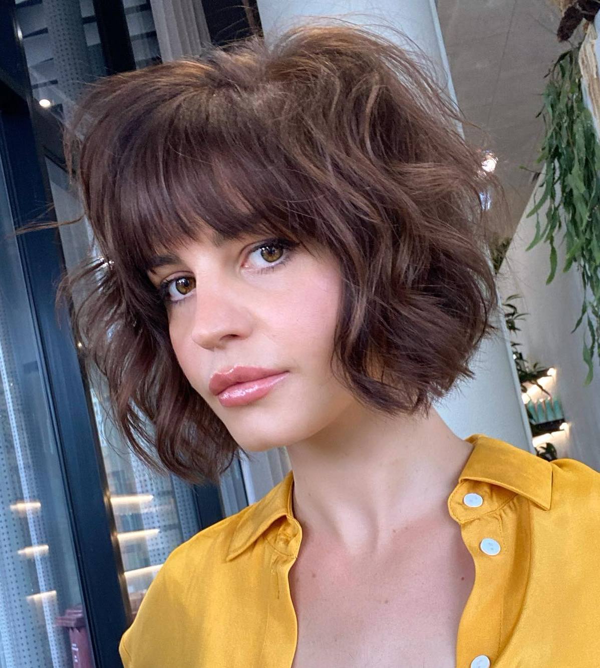 Fun Wavy Bob with Teased Roots