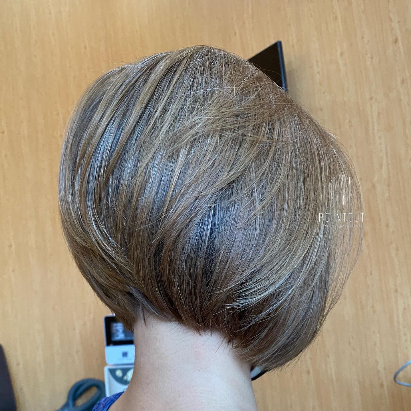 Wispy Inverted Dimensional Bob